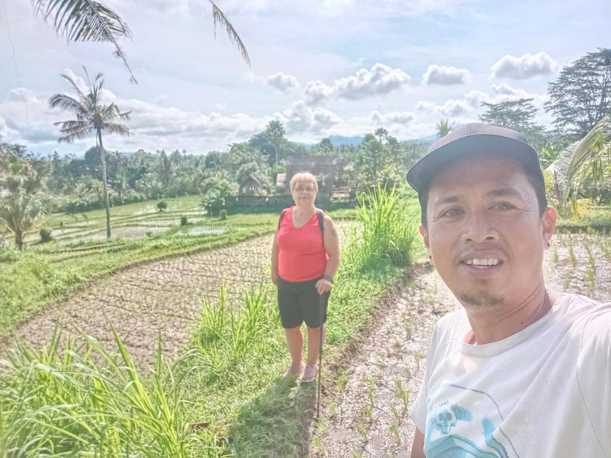 Rindu Homestay Undisan Eksteriør billede
